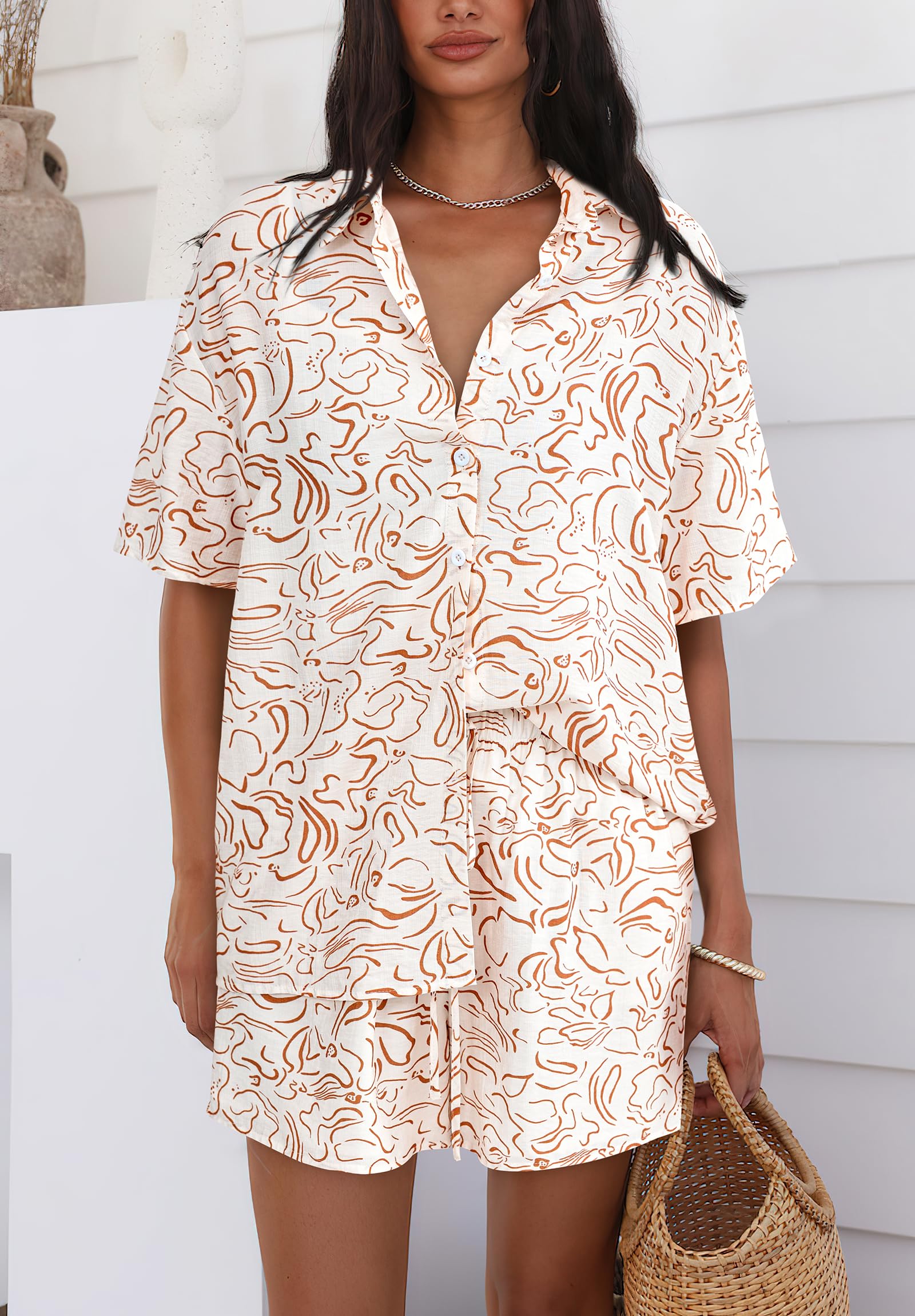 Beige-02_d642a709-15da-436c-a4ff-f70ed1a473f4